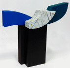 Scultura in acidopolilattico di cm.25.6x7x25.2 realizzata nel 2016 da Aldo Famà