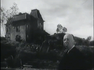 Alfred Hitchcock nel set del film Psyco