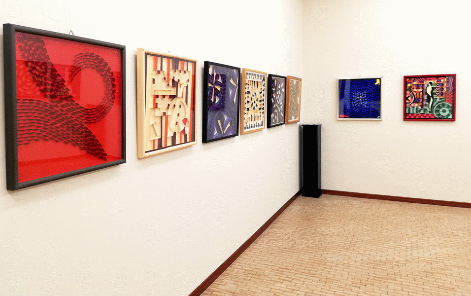 Sala della Galleria Arianna Sartori con dipinti di Adriano Dai Campi