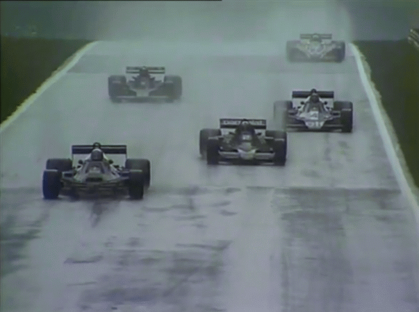 Monoposto di Formula 1 rientrano in gara con la pioggia in Austria durante il Gran Premio di Zeltweg 1978