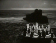 Scacchiera, fermoimmagine dal film Il settimo sigillo, regia di Ingmar Bergman 1957