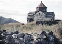 La Chiesa di Sevan in Armenia in una fotografia scattata da Claudio Gobbi